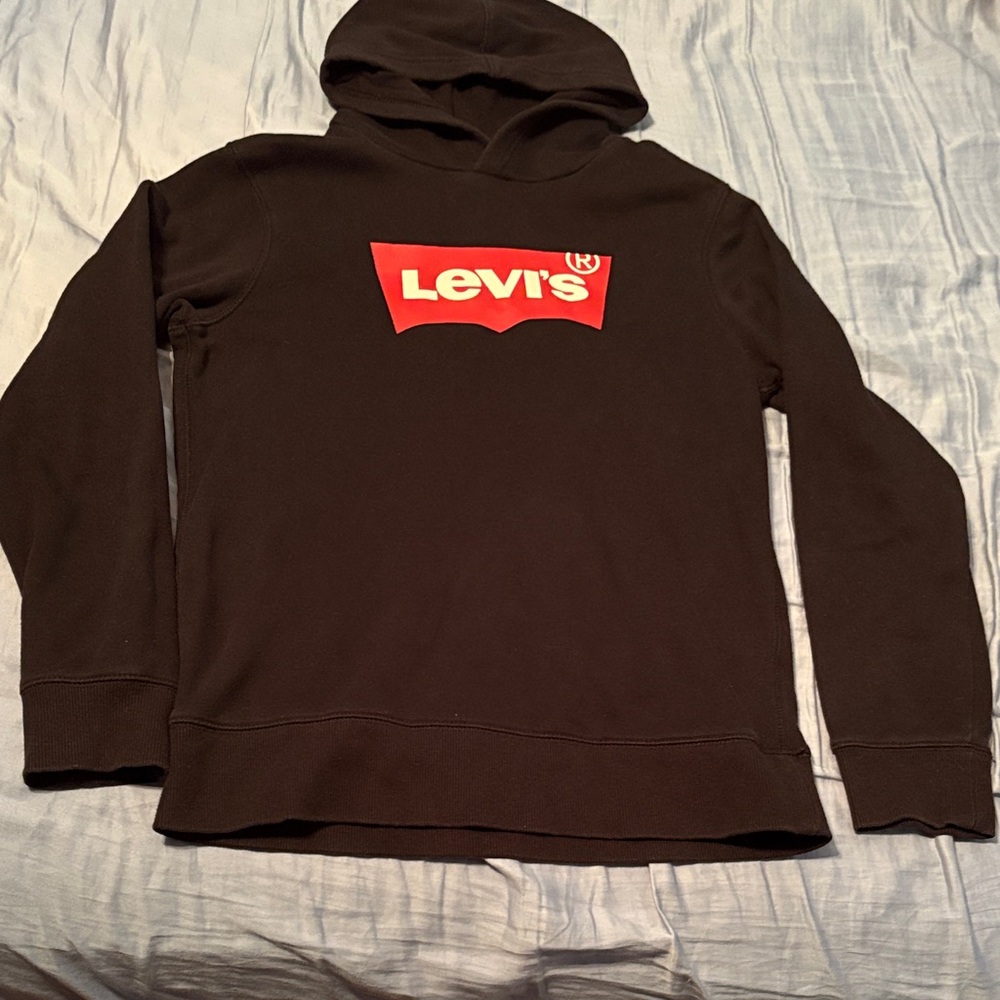 EUC Levi's Boy’s Red Logo Black Hoodie - size YL